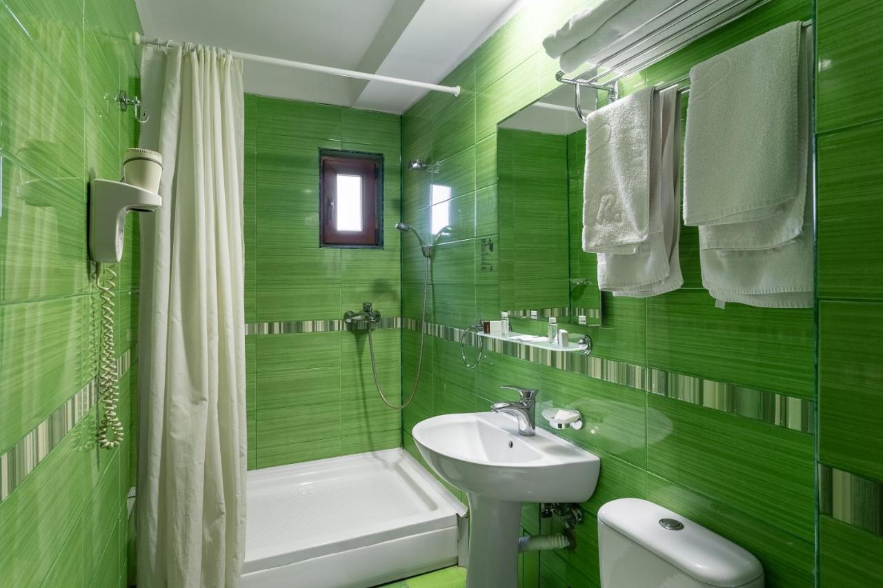 Hotel Bega Западен Ефорие Екстериор снимка